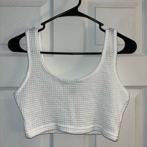 SHEIN White Textured Crop Top